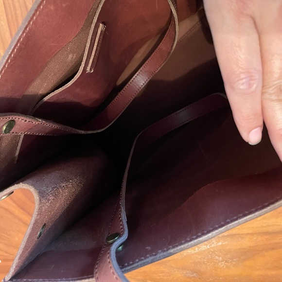 Madewell Passenger Tote - Picture 3 of 14